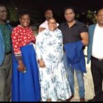 El empresario Edén Henríquez estará realizando donaciones de regalos ( juguetes) a partir de las 7:00pm en la iglesia de la pastora Alexandra en la comunidad de villa playwood