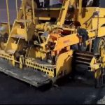 Obras publicas asfalta prolongacion avenida españa y realizan bacheo en friusa en conjunto con la direccion distrital