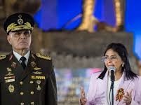 Delcy Rodríguez destituye a Padrino López tras más de una década como ministro de Defensa